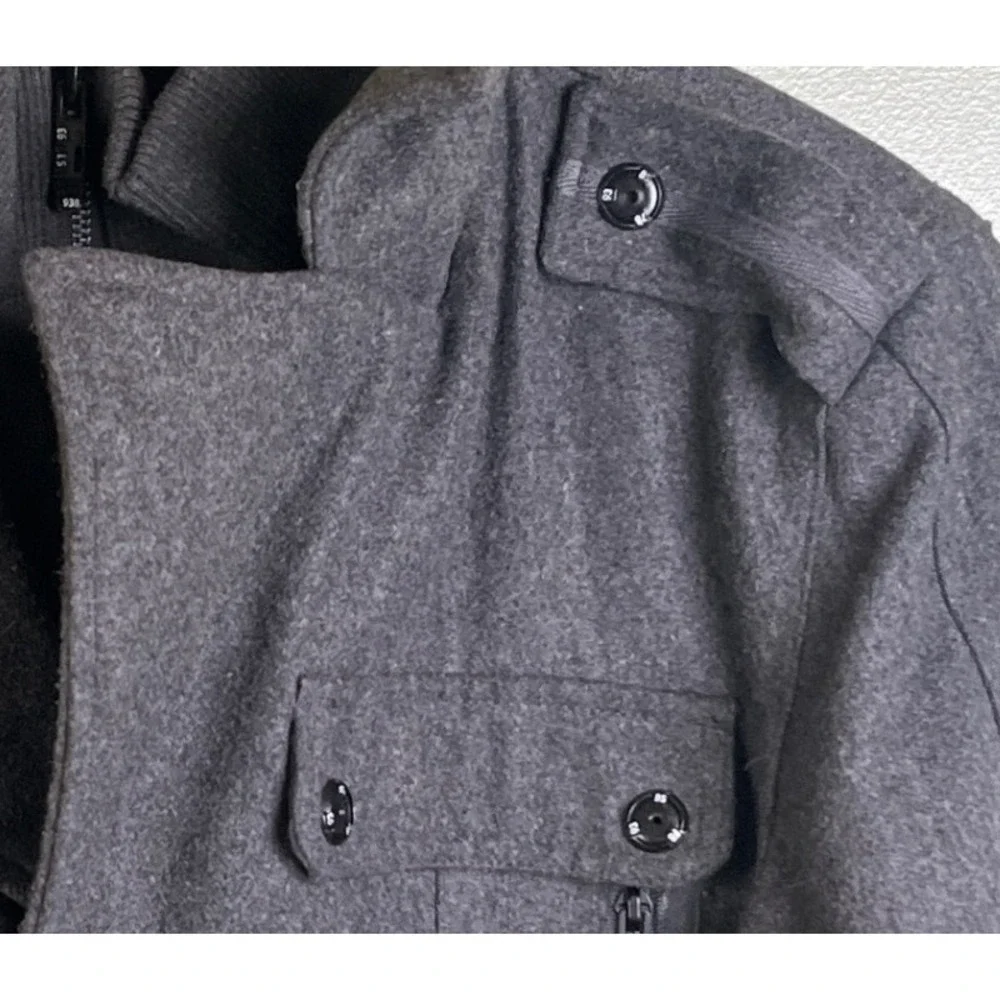 Whispering Smith‎ Gray Lined Double Breasted Heavy Wool Blend Coat Large Read